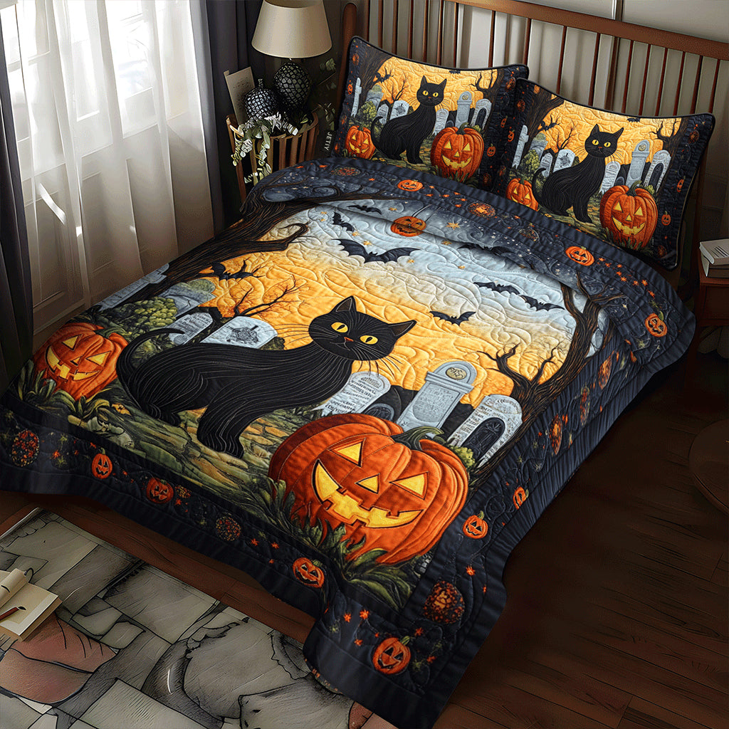 Spooky Cat Halloween 3-Piece Quilted Bedding Set