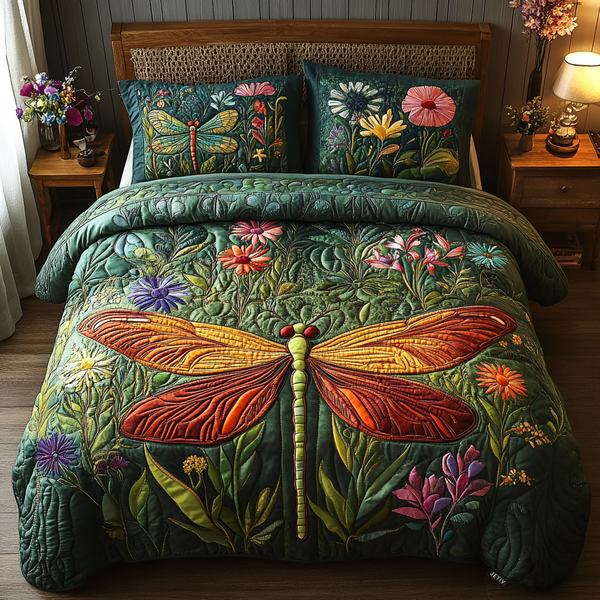 Twilight Wings 3-Piece Quilted Bedding Set