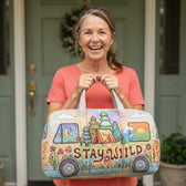 Customer holding the weekend bag