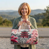 Customer holding the weekend bag