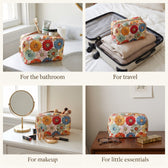 Four ways to use the toiletry bag: bathroom, travel, makeup, little essentials